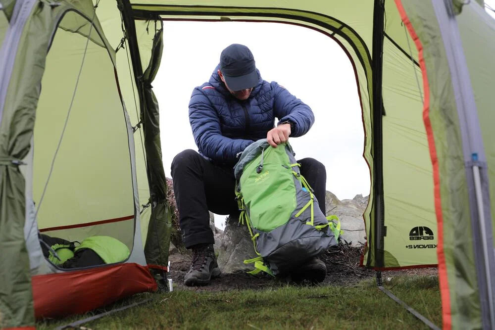 Vango Apex Air 30