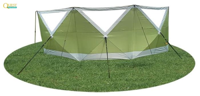 Quest Screen Shield Windbreak Panel - Windbreaks